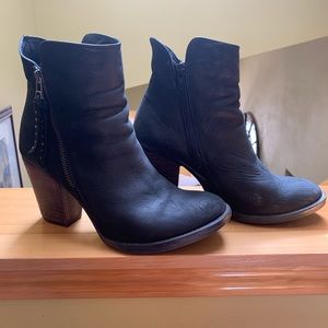 Steve Madden ankle boots